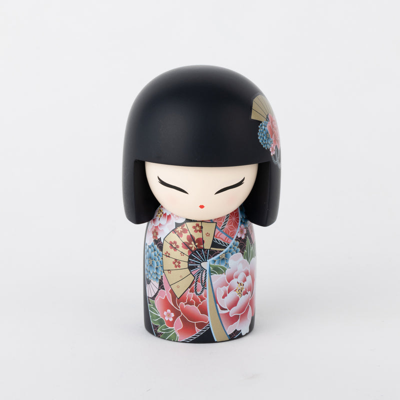 kimmidoll: Japanese Kokeshi dolls (Japan Exclusive Designs) 220803-01