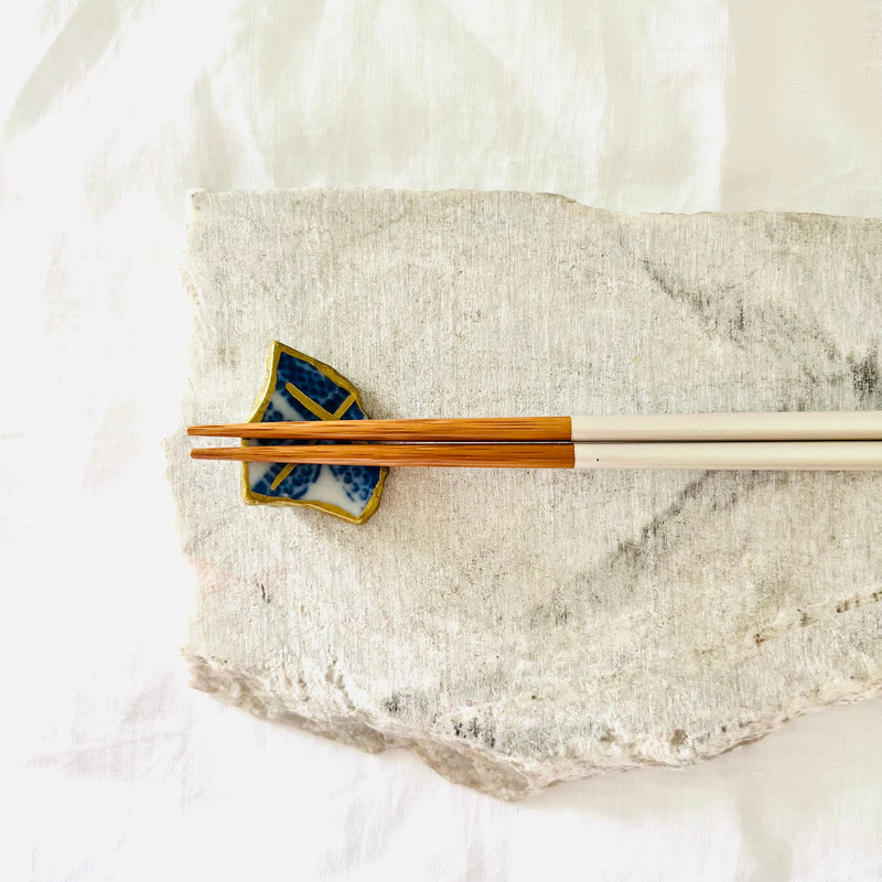 [Kintsugi Chopstick Rest] < Ten> Ceramic Gold Kintsugi