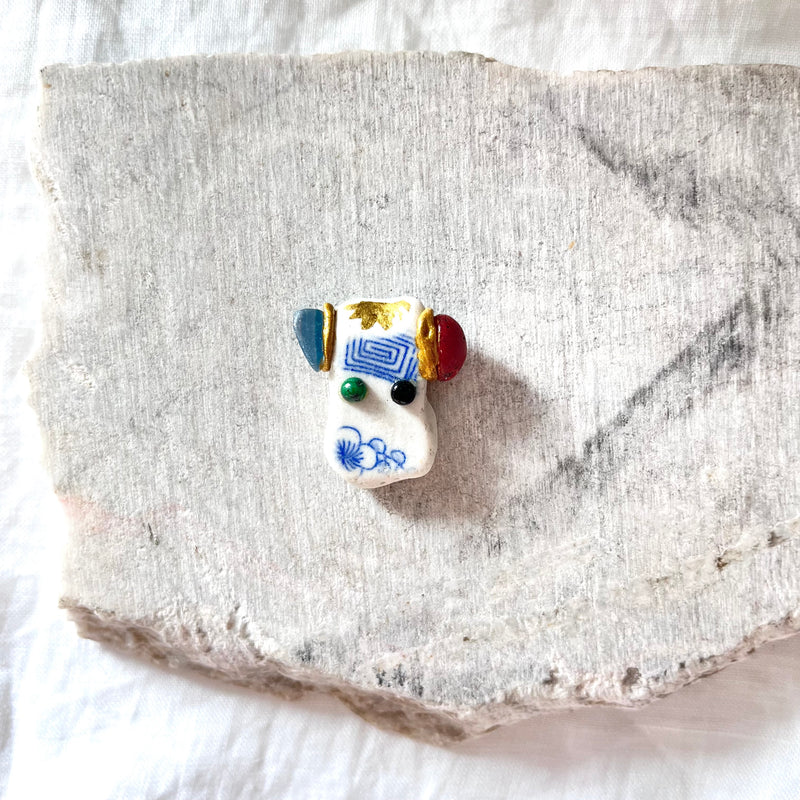 [Kintsugi Chopstick Rest] <Pony> Ceramic natural stone kintsugi animal Made in Japan ornament