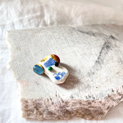 [Kintsugi Chopstick Rest] <Pony> Ceramic natural stone kintsugi animal Made in Japan ornament