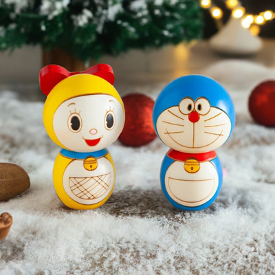 【Made in Japan】Usaburo Kokeshi ตุ๊กตาโคเคชิ โดราเอมอน 211201-02