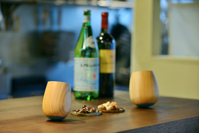 แก้วไม้ Made in Japan ดีไซน์กลมน่ารักและลายไม้ "Cup SHIRO TILT"【1113-06】