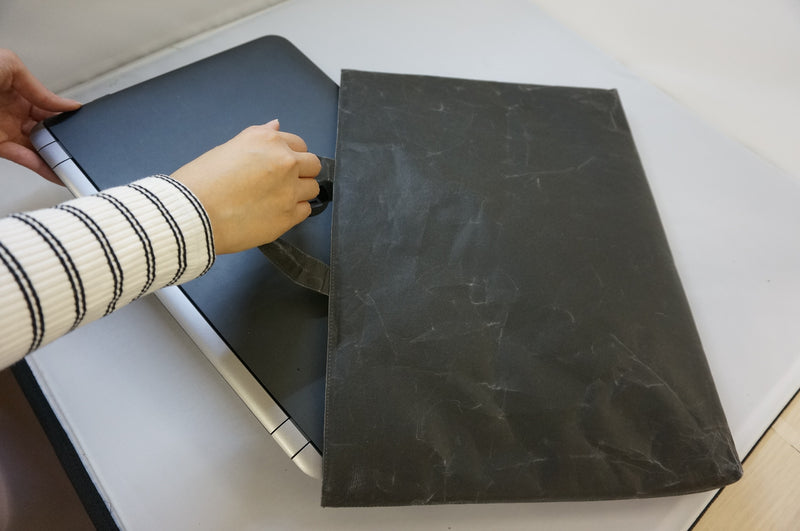 【和紙技術】SIWA超輕量筆電包・平板包 使用嶄新材質「Naoron」(4色可選) 1127-04