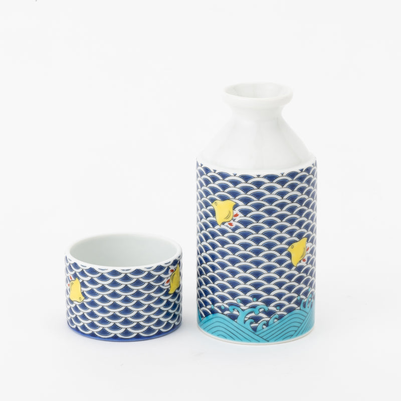 [MARUMO TAKAGI] Kutani Ware Sake bottle with sake cup as lid  220720-02