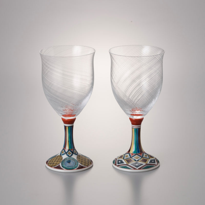 【Japanese Tradition and Art】Kutani-monyo Pair Wine Glasses (S size 2 pieces) 1016-13