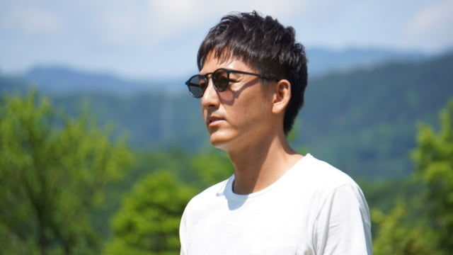 Grown-up sunglasses that connect the future’s sustainability with traditional technology【1225-10】