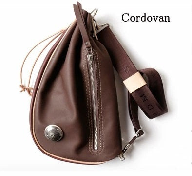 Japan Leahter Maker】 Compact Shoulder-Body Bag 1120-01