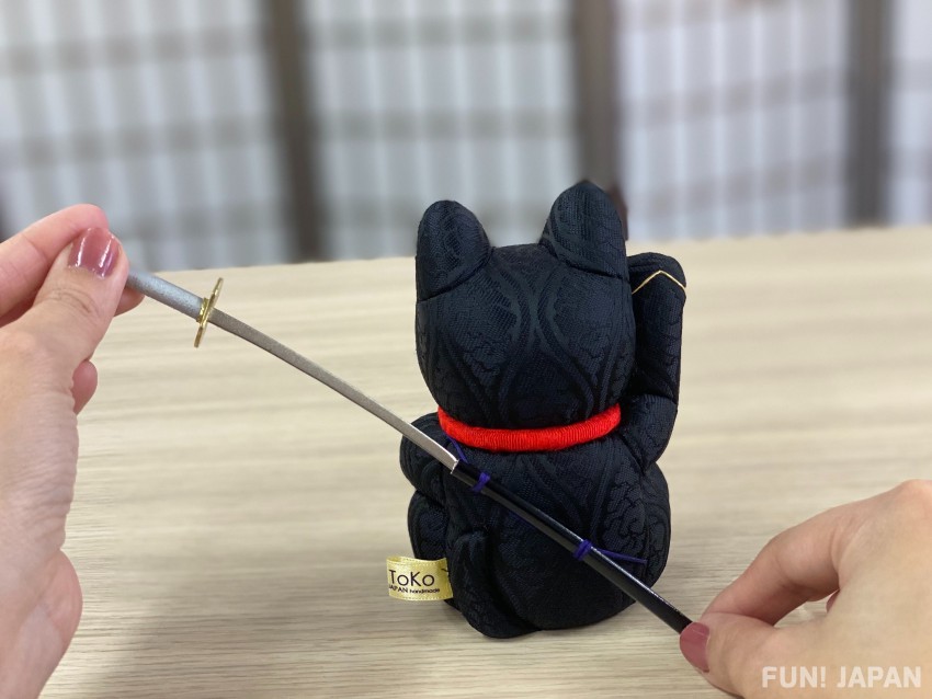 Made in Japan maneki-neko ninja